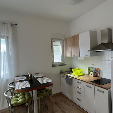 Apartmani Nada Pula Bagian luar foto